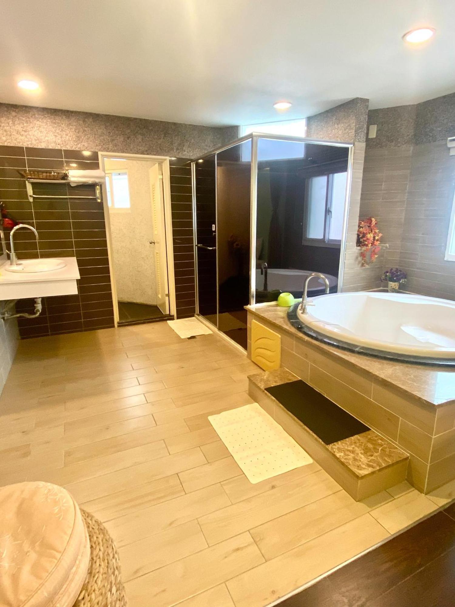 Kenting Waterfront Hotel Dış mekan fotoğraf